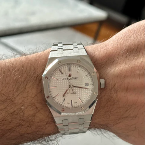 Audemars Piguet Royal Oak Silver-White - Image 3