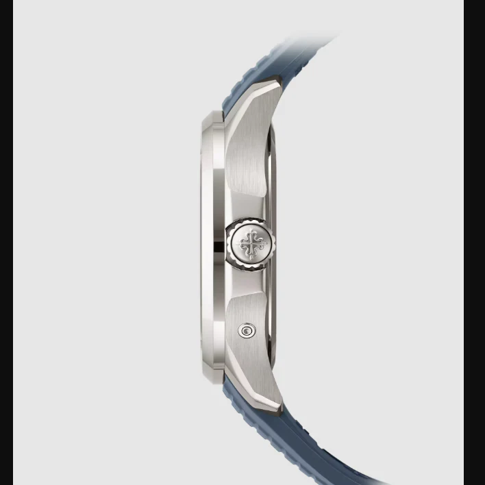 Patek Philippe aquanaut travel time - Image 4