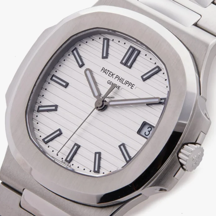 Patek Philippe Nautilus Men Analog Watch - Image 3